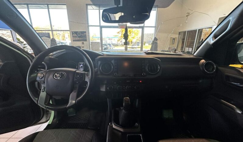 
								2021 Toyota Tacoma Access Cab 6m full									