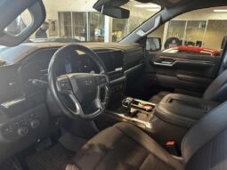 
										2022 Chevrolet Silverado 1500 Crew Cab 4×4 Lt full									