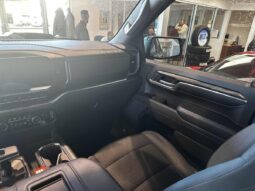 
										2022 Chevrolet Silverado 1500 Crew Cab 4×4 Lt full									