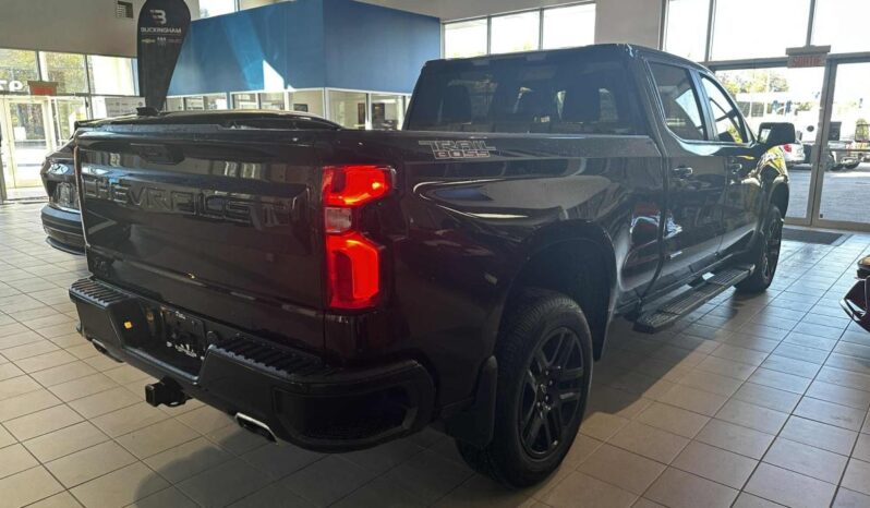 
								2022 Chevrolet Silverado 1500 Crew Cab 4×4 Lt full									