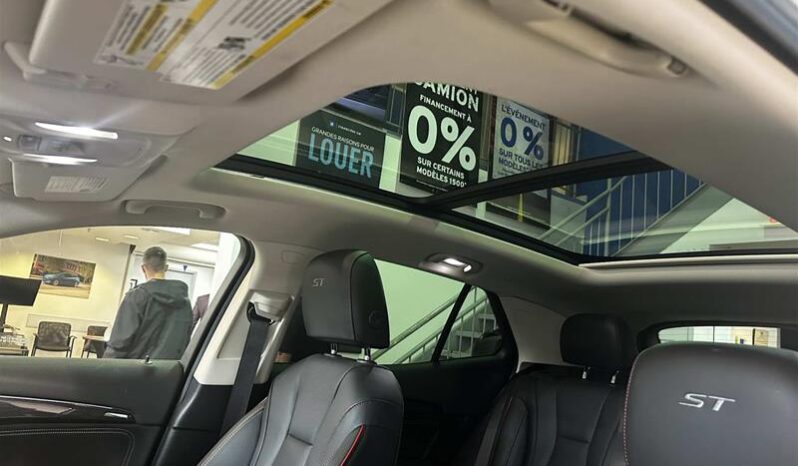 2023 Buick Envision Essence Awd full