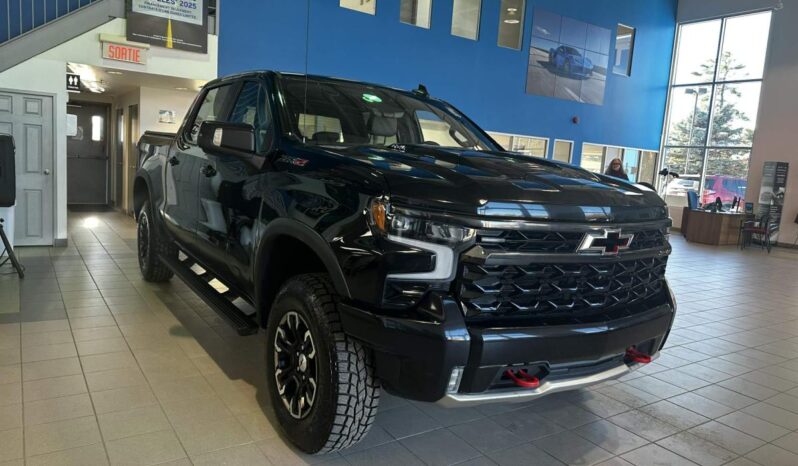 
								2023 Chevrolet Silverado 1500 Crew Cab 4×4 Zr2 full									