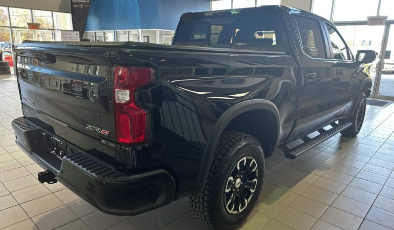 
								2023 Chevrolet Silverado 1500 Crew Cab 4×4 Zr2 full									