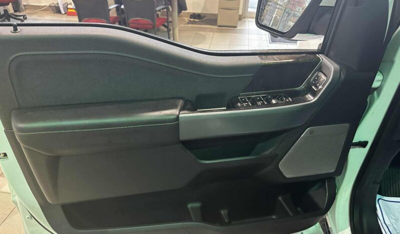 
								2023 Ford F-150 Lightning 4×4 – Supercrew full									