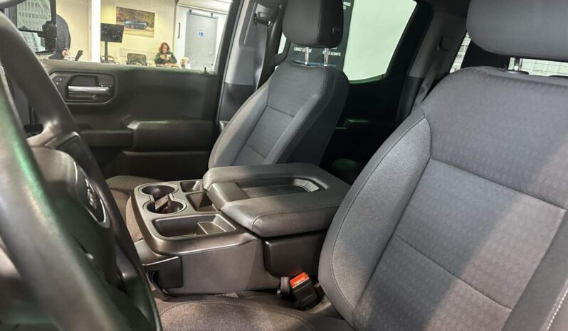 2023 GMC Sierra 1500 Crew Cab 4×4 Pro full