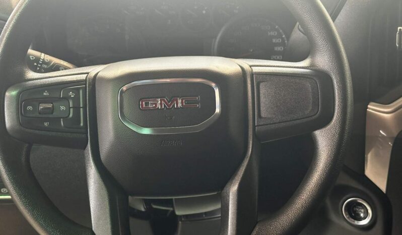 2023 GMC Sierra 1500 Crew Cab 4×4 Pro full
