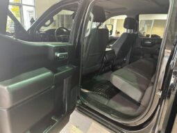 2023 GMC Sierra 1500 Crew Cab 4×4 Pro full