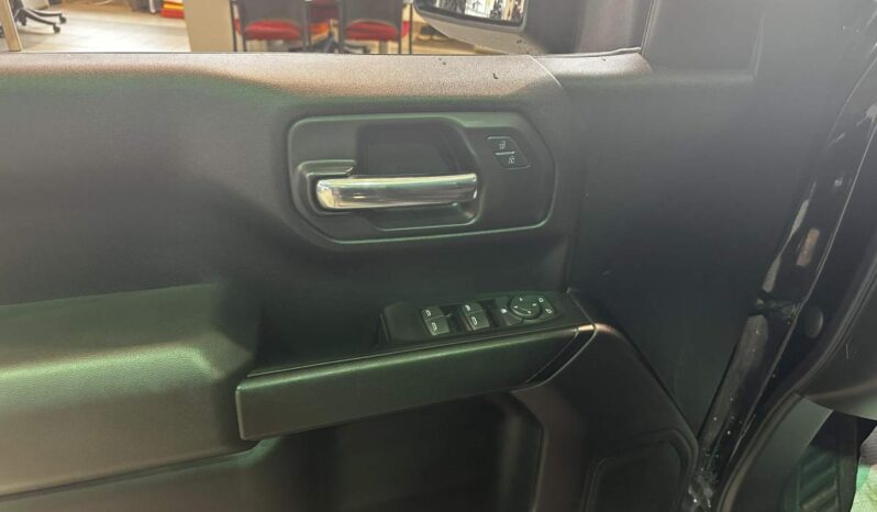 2023 GMC Sierra 1500 Crew Cab 4×4 Pro full