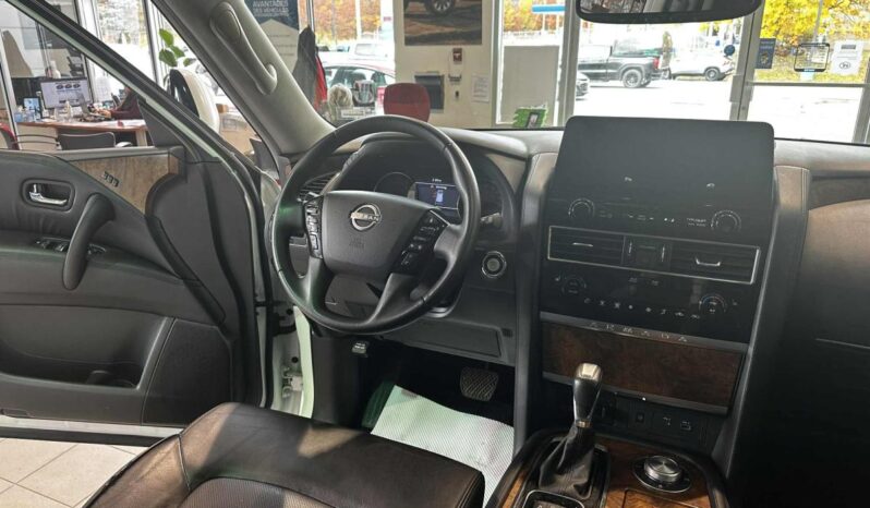 2023 Nissan Armada Sl At full