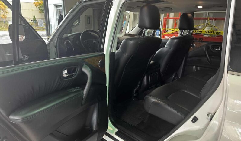 2023 Nissan Armada Sl At full