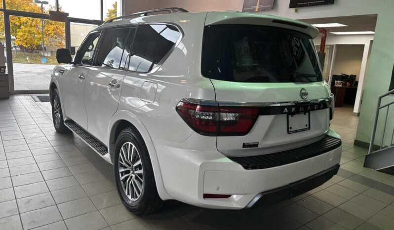 2023 Nissan Armada Sl At full
