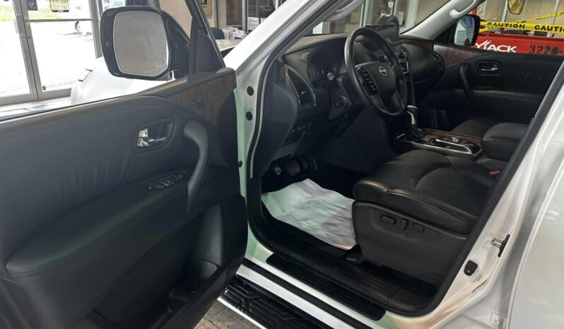 2023 Nissan Armada Sl At full