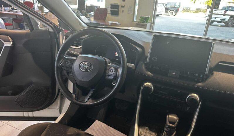 2023 Toyota RAV4 Le Awd full