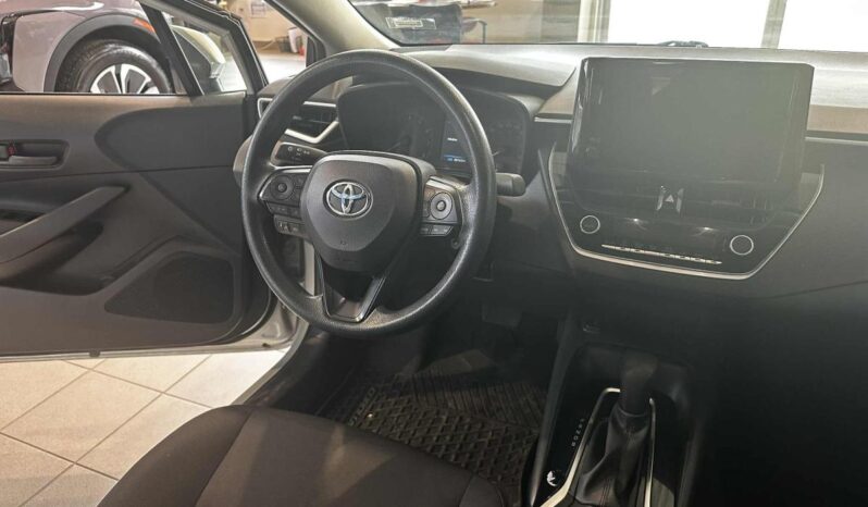
								2023 Toyota Corolla Le Cvt full									