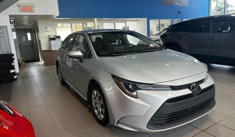 
								2023 Toyota Corolla Le Cvt full									