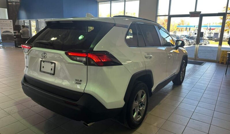 2023 Toyota RAV4 Xle Awd full