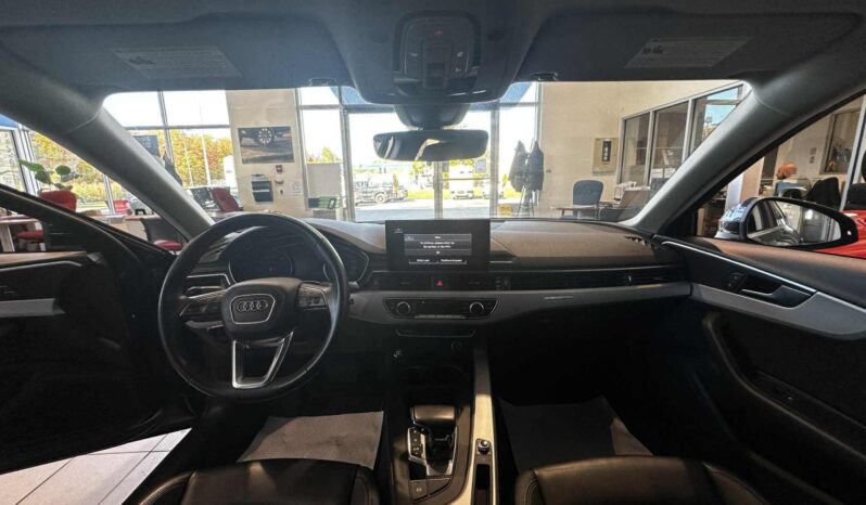 
								2024 Audi A4 45 2.0t Komfort full									