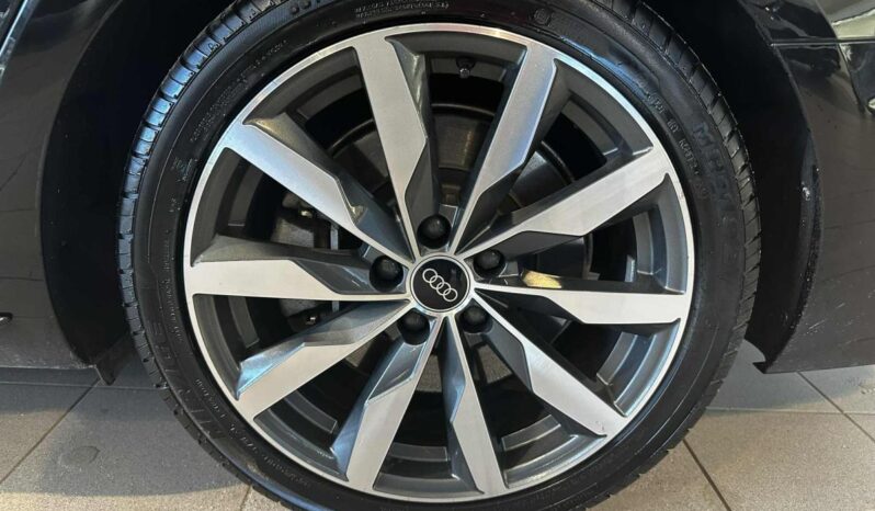 
								2024 Audi A4 45 2.0t Komfort full									