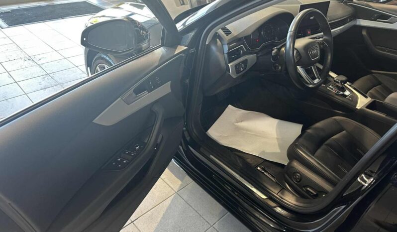 
								2024 Audi A4 45 2.0t Komfort full									