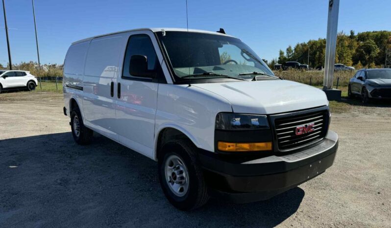 
								2024 GMC Savana Cargo 2500 Regular full									