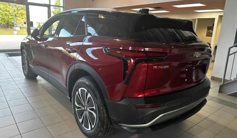 2025 Chevrolet Blazer EV AWD LT full