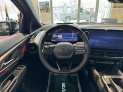 2025 Chevrolet Equinox EV 4dr RS full