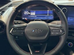 2025 Chevrolet Equinox EV 4dr RS full