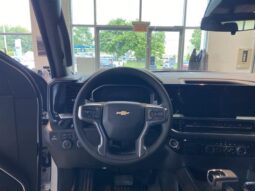 2025 Chevrolet Silverado 1500 Crew Cab Standard Box 4-Wheel Drive LT full