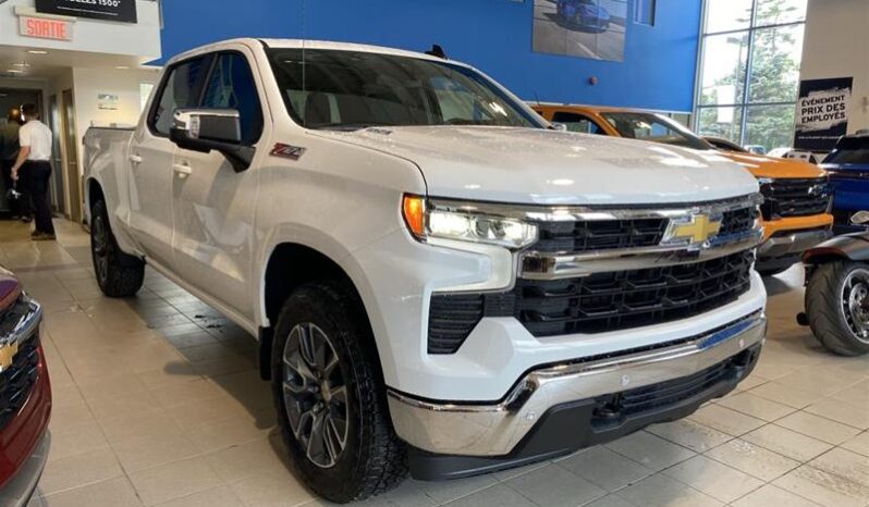 2025 Chevrolet Silverado 1500 Crew Cab Standard Box 4-Wheel Drive LT full