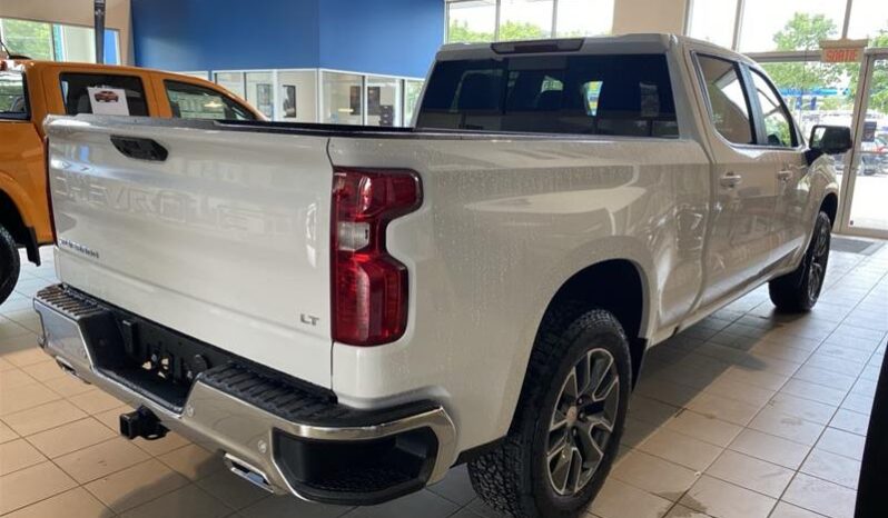 2025 Chevrolet Silverado 1500 Crew Cab Standard Box 4-Wheel Drive LT full