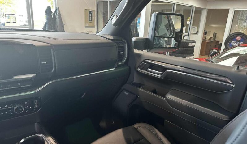 2026 Chevrolet Silverado 1500 Crew Cab Standard full