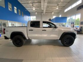 2026 Chevrolet Colorado Crew Cab Short Box 4-Wheel Drive Trail Boss