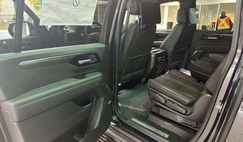 2026 Chevrolet Suburban 4wd 4dr High Country full