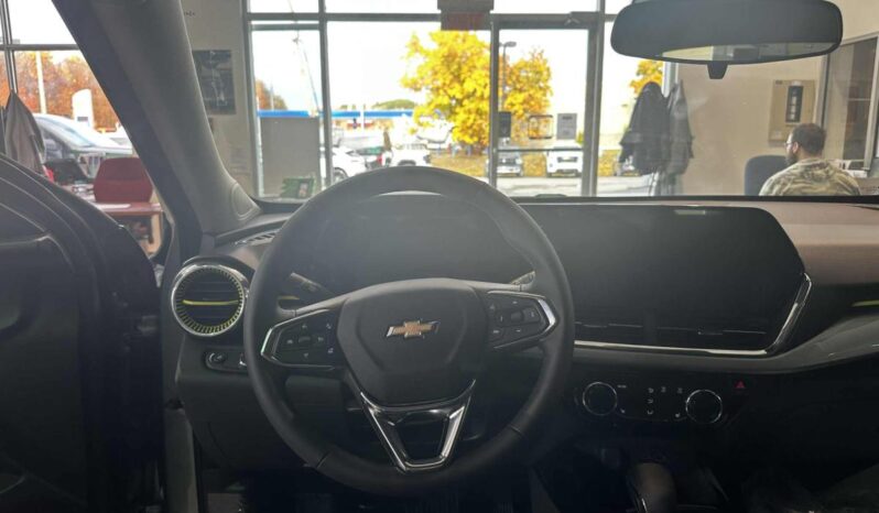 2026 Chevrolet Trax Fwd 4dr Lt full