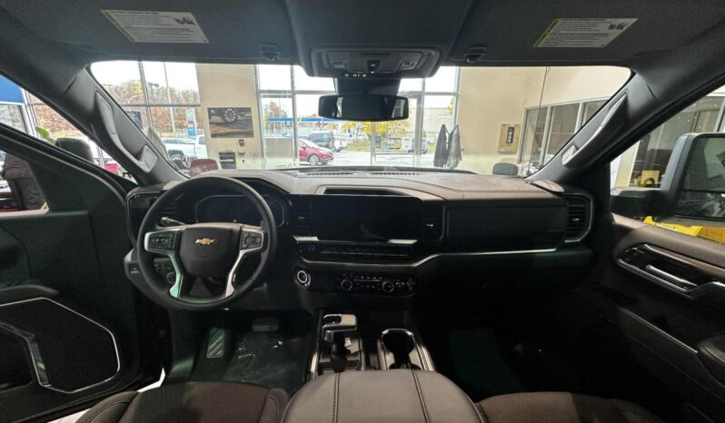 2026 Chevrolet Silverado 1500 Crew Cab Standard full