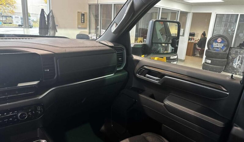 2026 Chevrolet Silverado 1500 Crew Cab Standard full