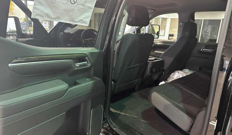 2026 Chevrolet Silverado 1500 Crew Cab Standard full