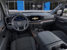 2026 Chevrolet Silverado 1500 Crew Cab Standard Box 4-Wheel Drive LT