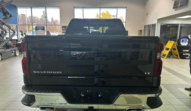 2026 Chevrolet Silverado 1500 Crew Cab Standard full