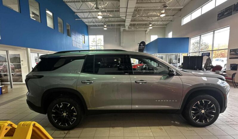 2026 Chevrolet Traverse Awd 4dr Lt full