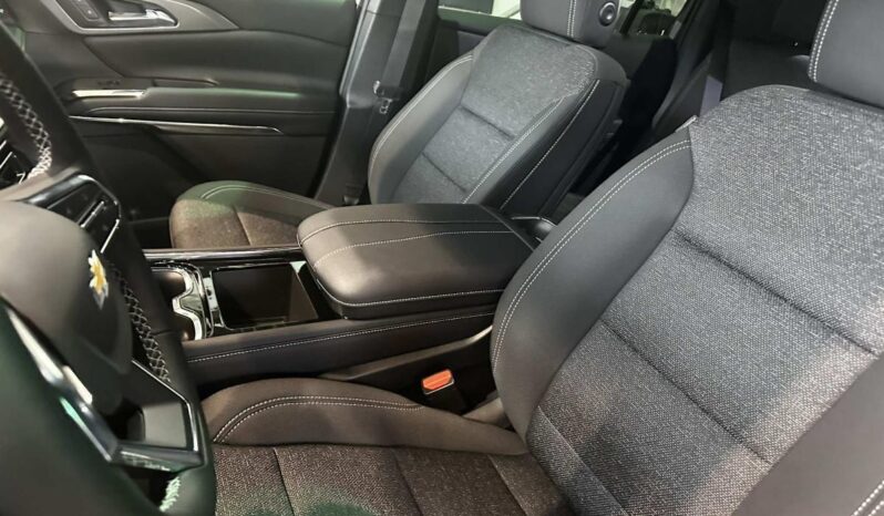 2026 Chevrolet Traverse Awd 4dr Lt full