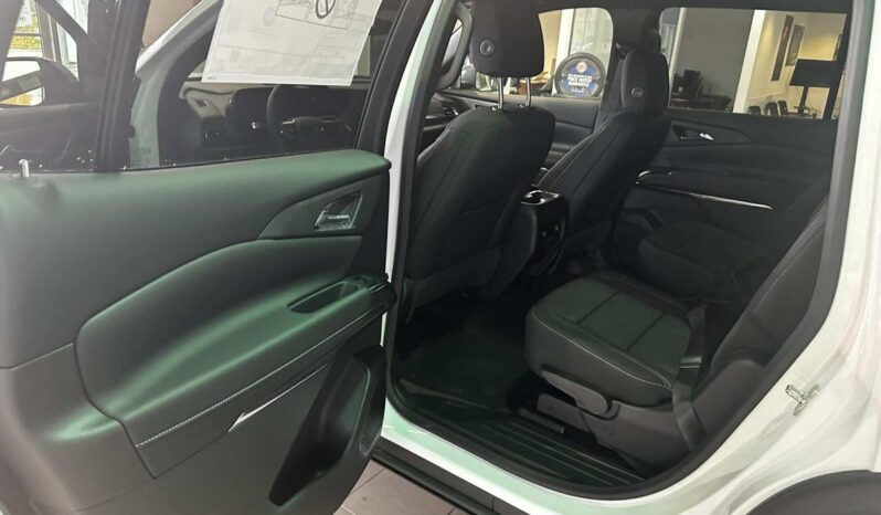 2026 Chevrolet Traverse Awd 4dr Lt full