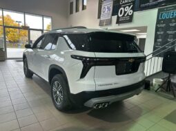 2026 Chevrolet Traverse Awd 4dr Lt full