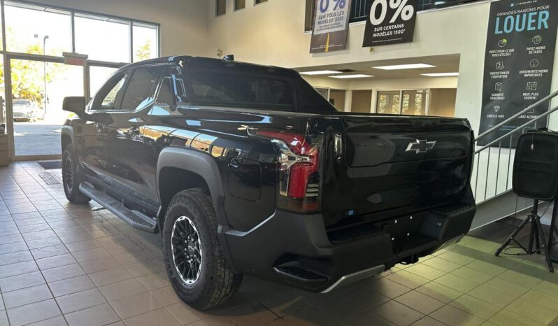 
								2026 Chevrolet Silverado EV E4wd Crew Cab Max full									