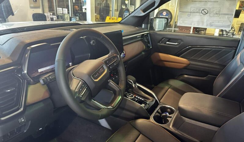 2026 GMC Canyon Crew Cab Short Box 4 full