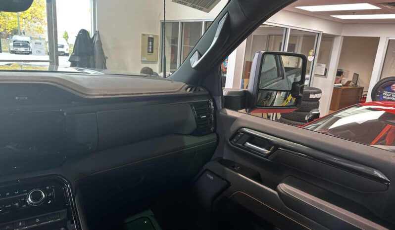 2026 GMC Sierra 2500 Crew Cab Standard full