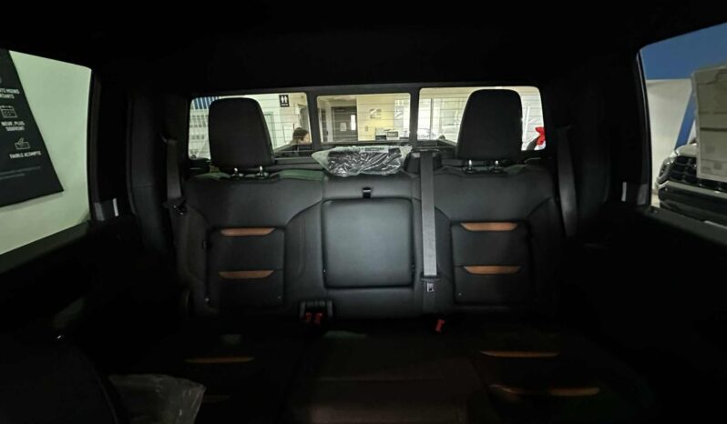 2026 GMC Sierra 2500 Crew Cab Standard full