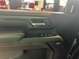 2026 GMC Sierra 2500 Crew Cab Standard full