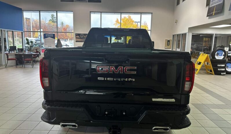 2026 GMC Sierra 1500 Crew Cab Standard full