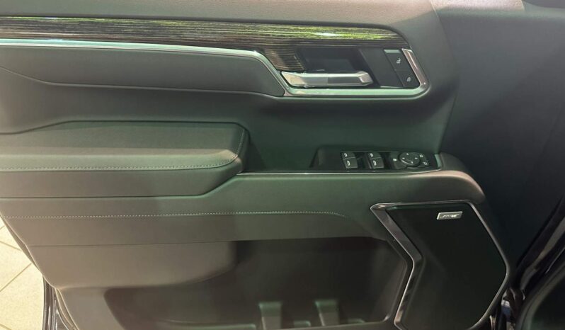 2026 GMC Sierra 1500 Crew Cab Standard full